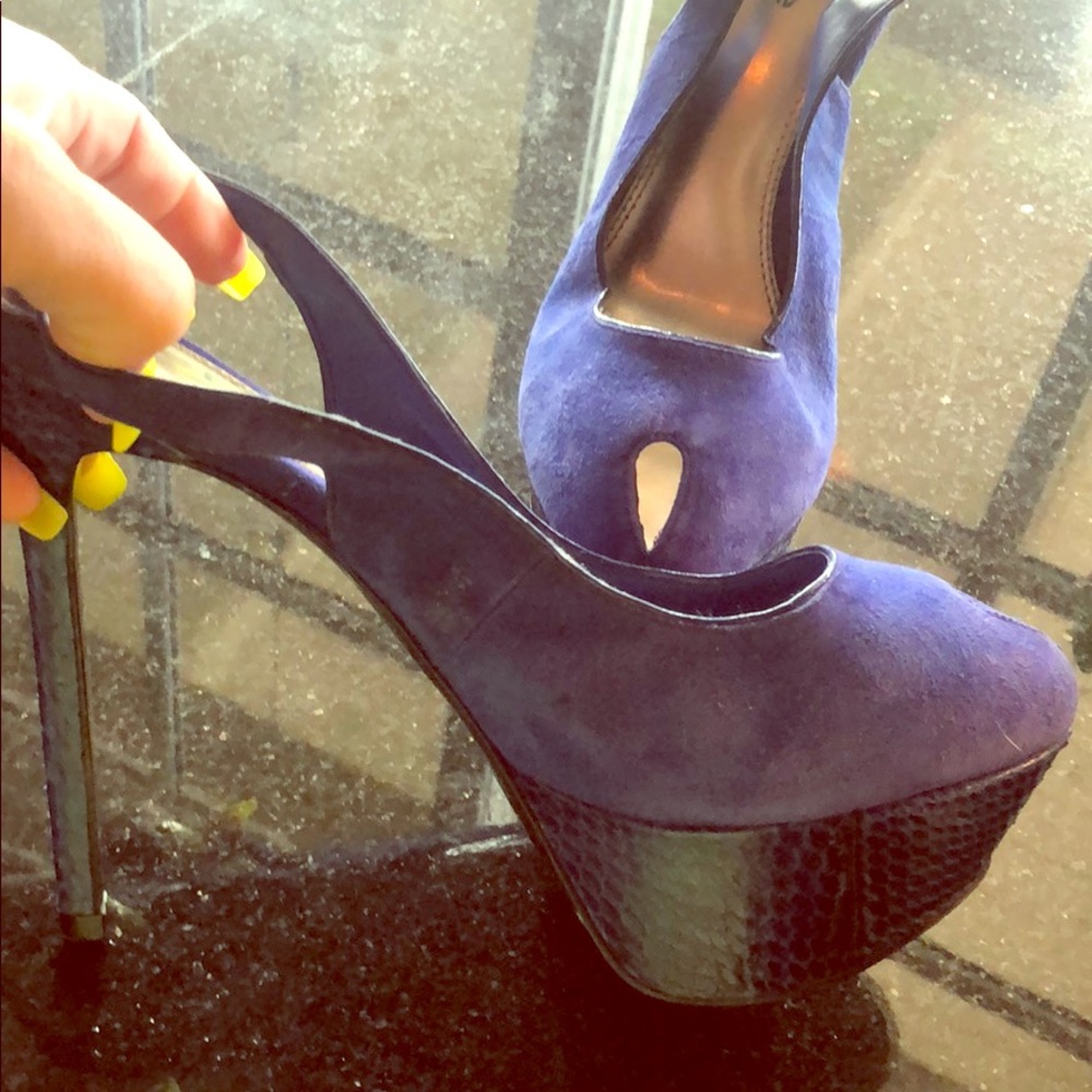 Bebe bright blue suede heels